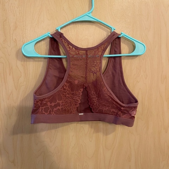 PINK sports bra - Picture 1 of 4